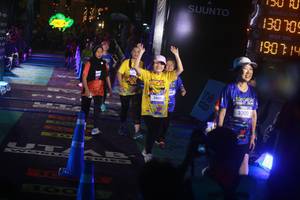 BIB: 130709, 1907, 3435, 3200
                            <button type="button" onclick="openModal(26275279)" class="btn btn-primary btn-sm float-right btn-popup" data-toggle="modal" data-target=".modal-high-quality">
                        <i class="fas fa-shopping-cart"></i> Add to Cart
                    </button>
                                            <button type="button" onclick="isThisMe(26275279, true)" class="btn btn-success btn-sm float-right btn-popup btn-isme hidden" data-toggle="tooltip" data-placement="bottom" title="นี่คือรูปของคุณใช่ไหม คลิกที่นี่เพื่อเอาเข้าอัลบั้ม">
                        <i class="fas fa-plus"></i> Add to album
                    </button>
                    <button type="button" onclick="isThisMe(26275279, false)" class="btn btn-warning btn-sm float-right btn-popup btn-isnotme hidden">
                        <i class="fas fa-ban"></i> Remove from album
                    </button>